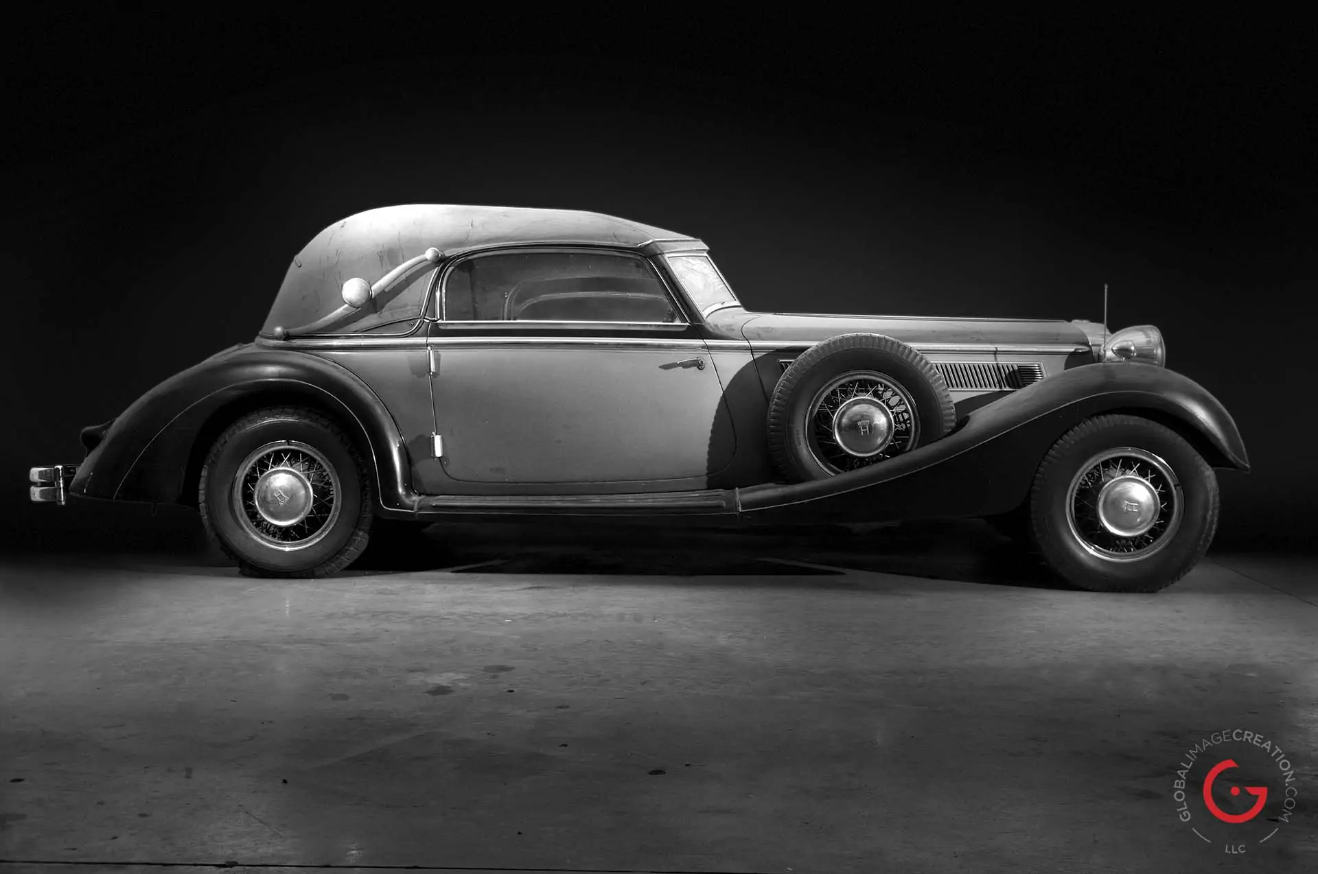 Full Side View - Horch Barn Find, Branson Classic Car Auction - Professional Car Photographer, Automotive Photography