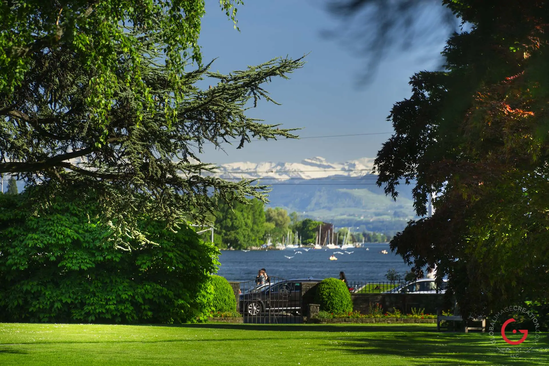 The Park of the Baur au Lac with Lake Zurich in the Background - Travel Photographer and Switzerland Photography