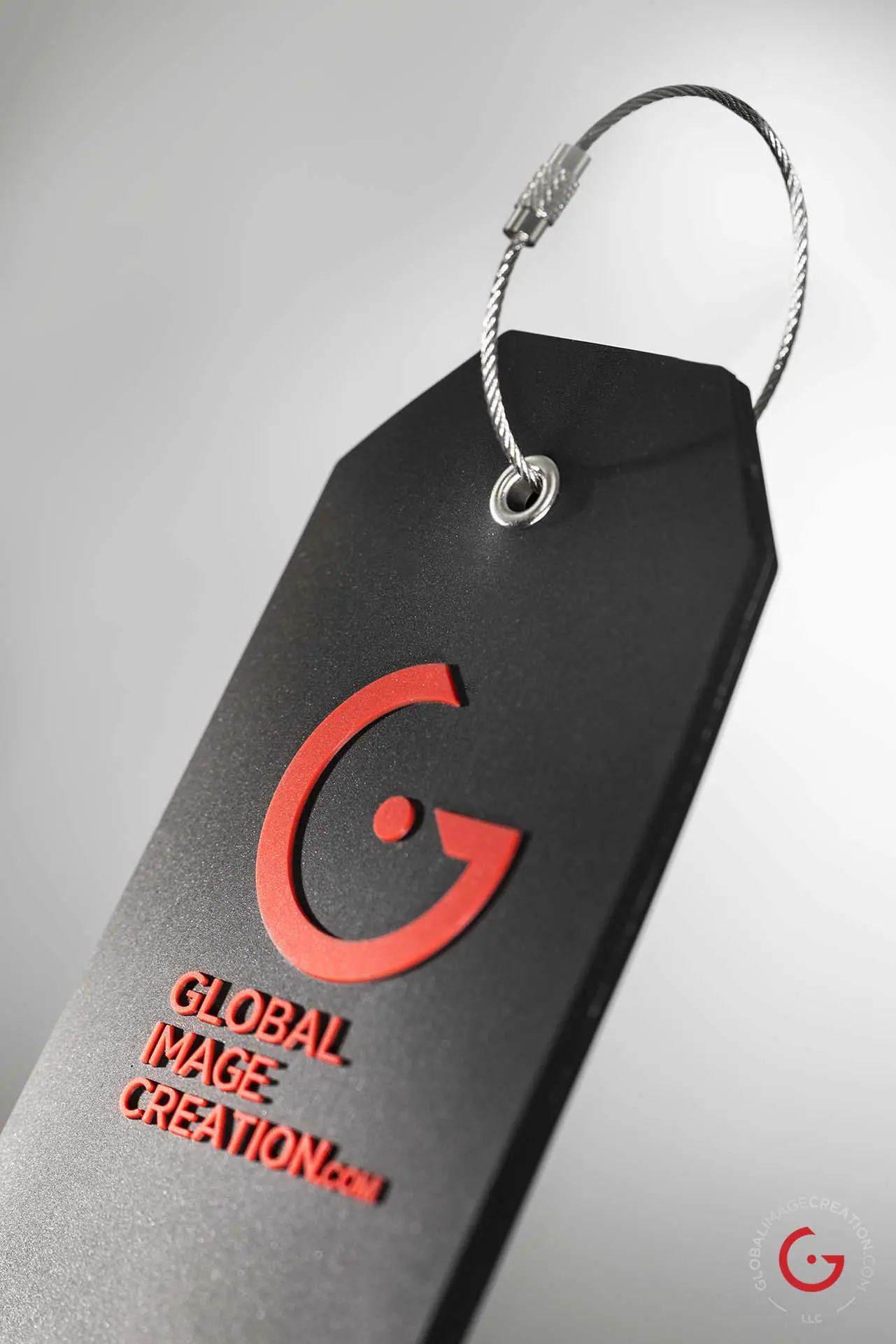 The Perfect Luggage Tag for International Travel